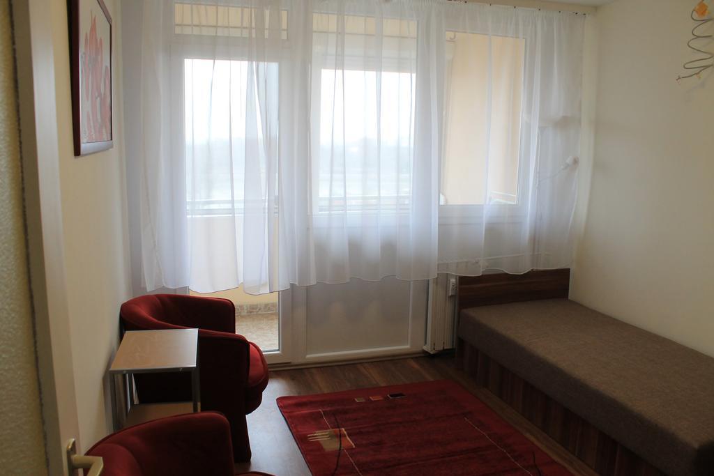 Louis Apartment Budapest Bagian luar foto